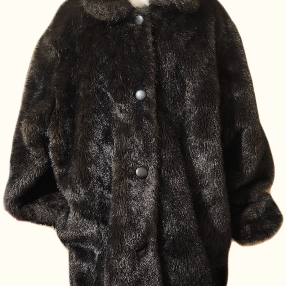 Salon Studio Haband faux fur jacket. Size XX